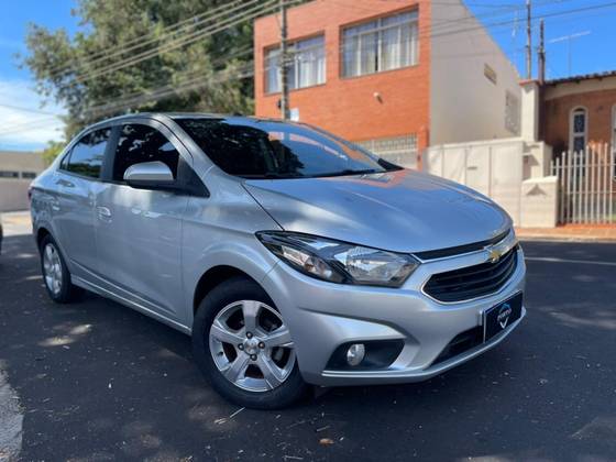 CHEVROLET PRISMA 1.4 MPFI LT 8V FLEX 4P MANUAL CHEVROLET PRISMA 1.4 MPFI LT 8V FLEX 4P MANUAL